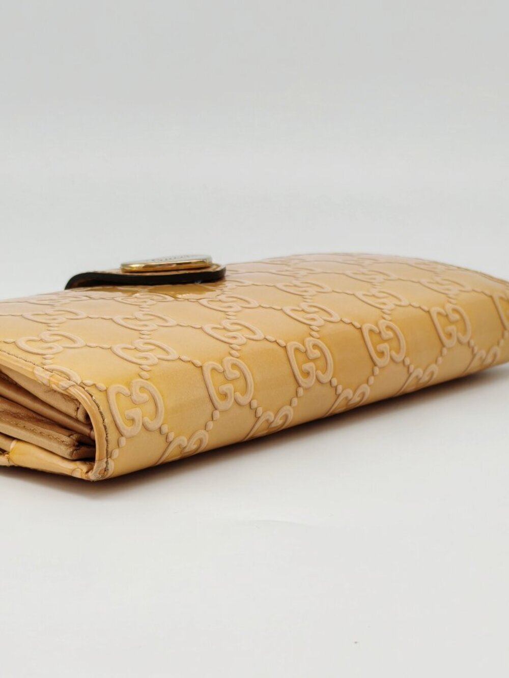 Gucci Guccissima Patent Leather Long Wallet Beige Heart Logo - Picture 6 of 13